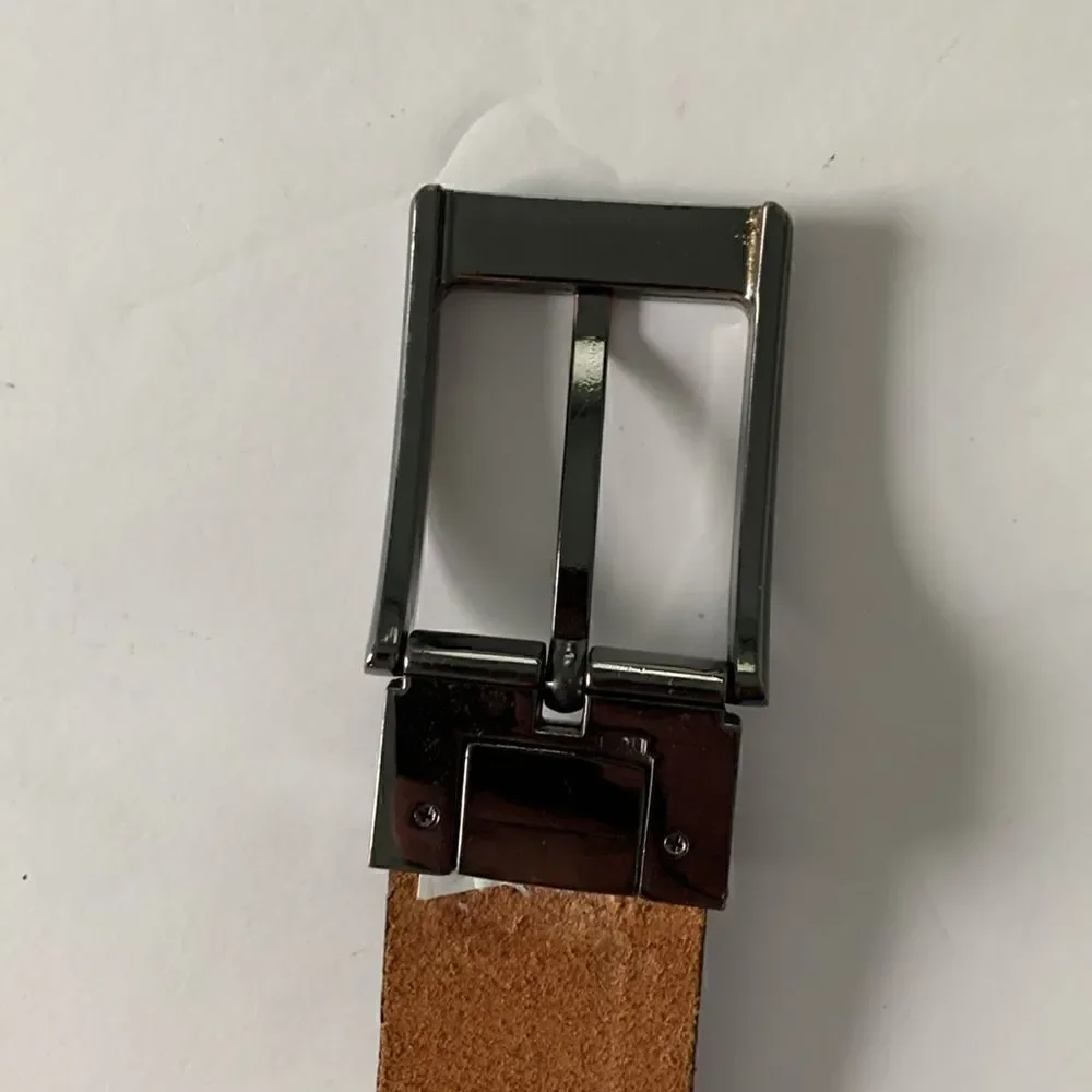 Brown leather men’s belt with square buckle